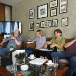 С лева: др Душан Ристић, председник УО ПСК, секретар др Ирис Бјелица Влајић, Бранка Косановић и адвокат Драгољуб Новаковић