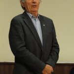 Проф. др Обрад Зелић образлаже иницијативу Управног одбора ПСК да немачки писац и нобеловац Петер Хандке постане први почасни члан ПСК