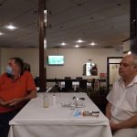 Десно: Владимир Васиљевић, професор музике и отац Катарине Васиљевић која свира на виолини Николе Васића.