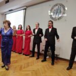 Диригент хора Иванка Стојков