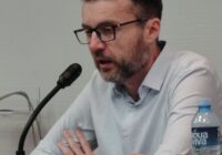 Др Ивица Тодоровић, етнолог и антрополог, научни саветник у Етнографском институту САНУ, председник Српског научног центра